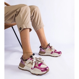 Pink -Turnschuhe mit einem Tiermotiv dekoriert rosa 1