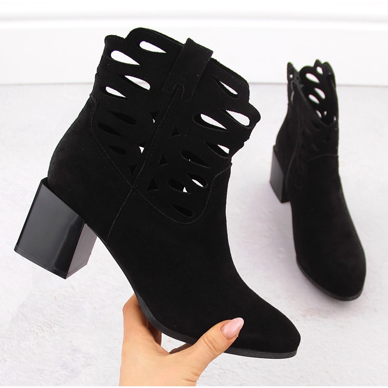 M. DASZYŃSKI Frauenstiefel auf dem Black Openwork Suede Post schwarz 1