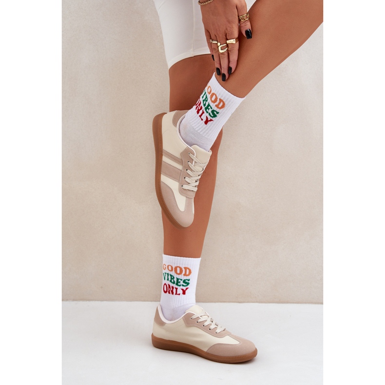 Niedrige Frauen -Turnschuhe mit Öko -Leder Beige 2