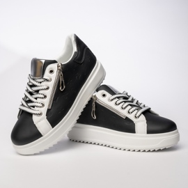 Schwarze Sport -Sneaker von Frauen 1