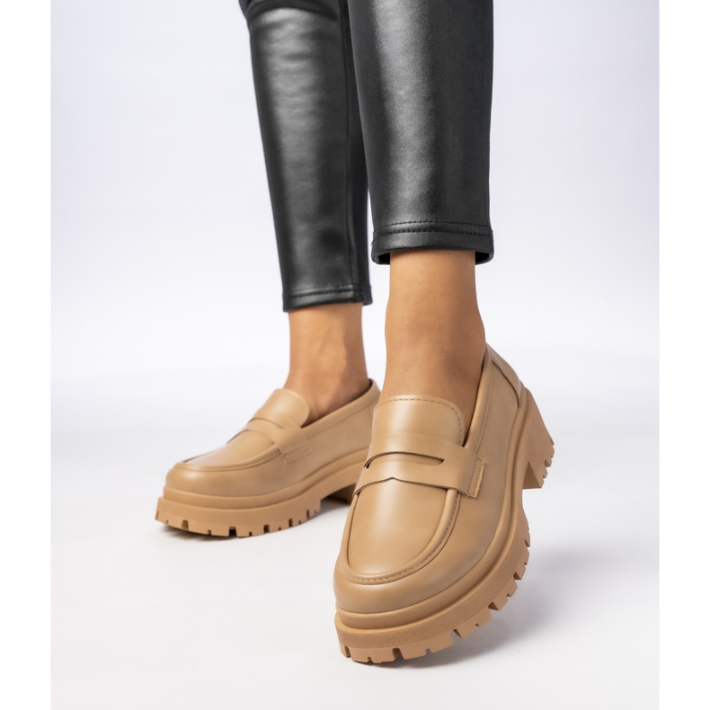 Dunkle Beige -Slipper von Frauen 1