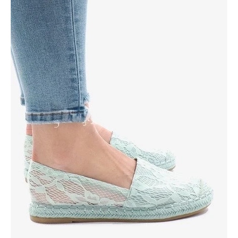 Schwarze Damenstiefel mit Schnalle 1