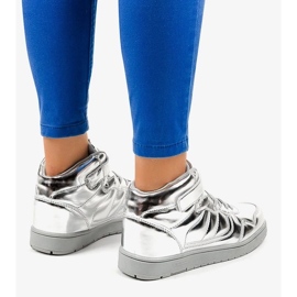 Rosafarbene Damensandalen mit niedrigem Absatz und Knöchelverschluss 1