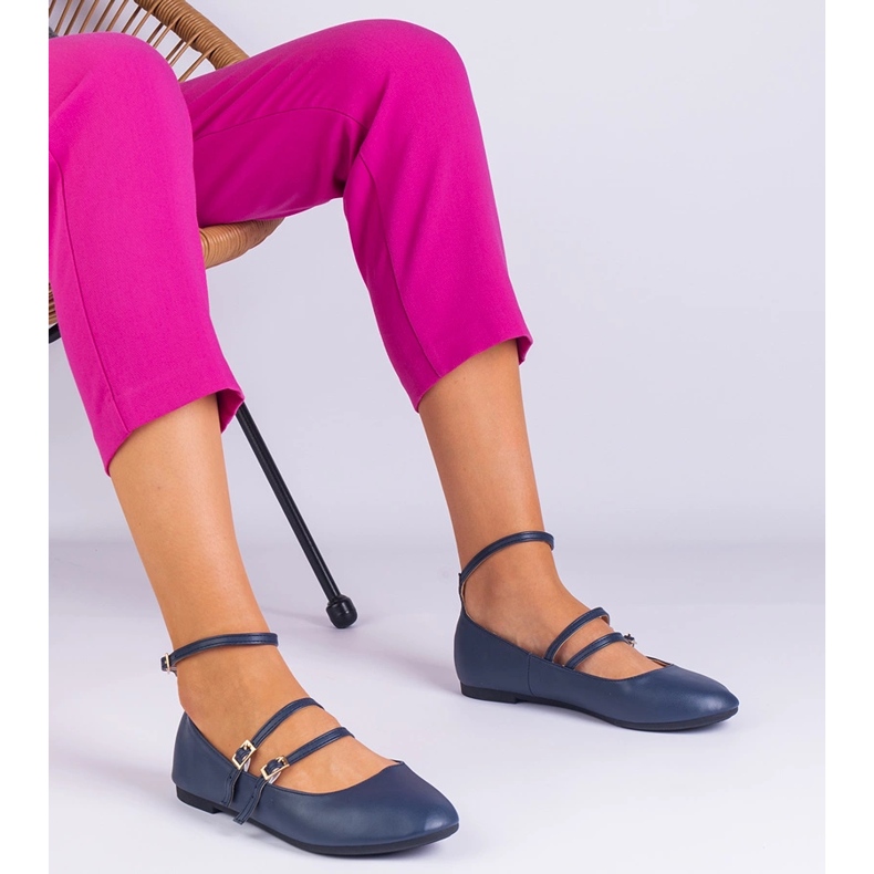 Marine -Ballerinas aus Eco -Leder mit Schnallen blau 1