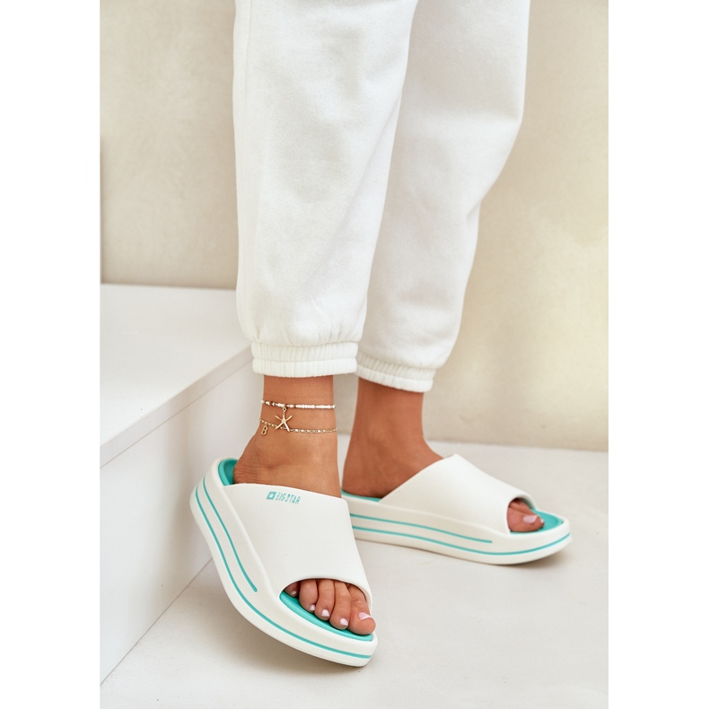 Damenflip Flops auf der Plattform Big Star NN274A038 White-Cham weiß 1
