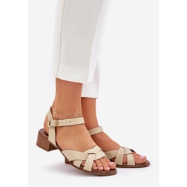 Ledersandalen mit einer zarten Ferse Zazoo 40372 Leicht Beige 1