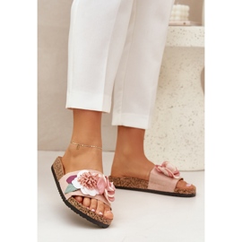 Frauenflip flops mit Blumen auf einer Korkplattform rosa 2