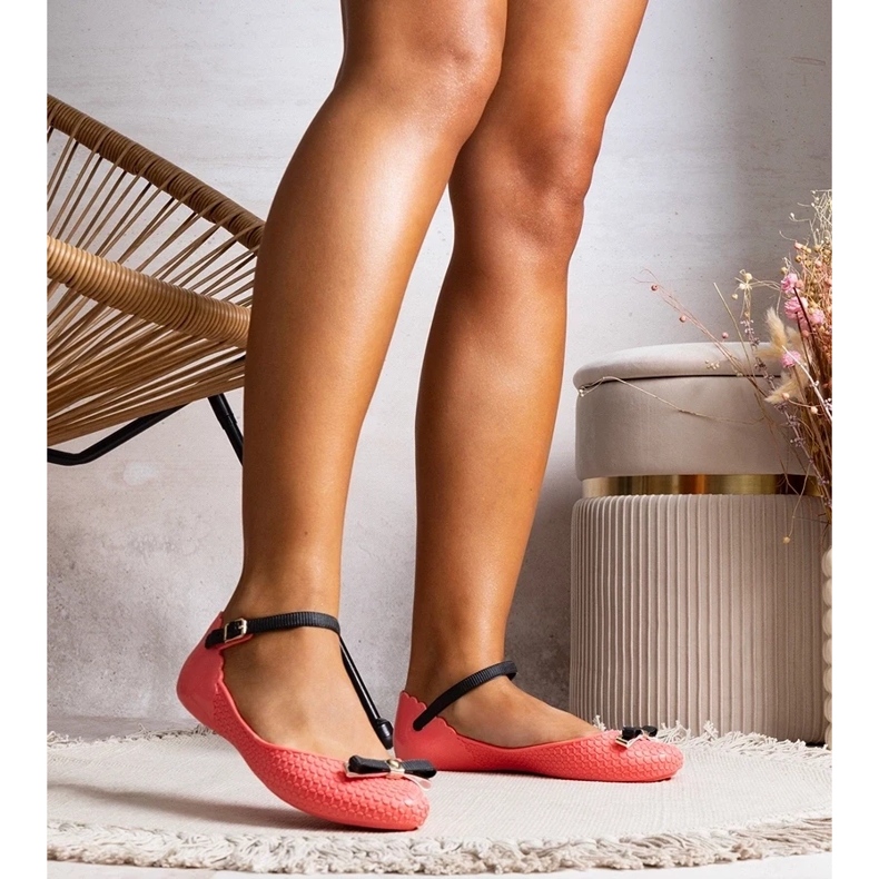 D/GMR Frauen Ballerinas Pink mit Gummi mit Bug und Heideschließverschluss rosa 2