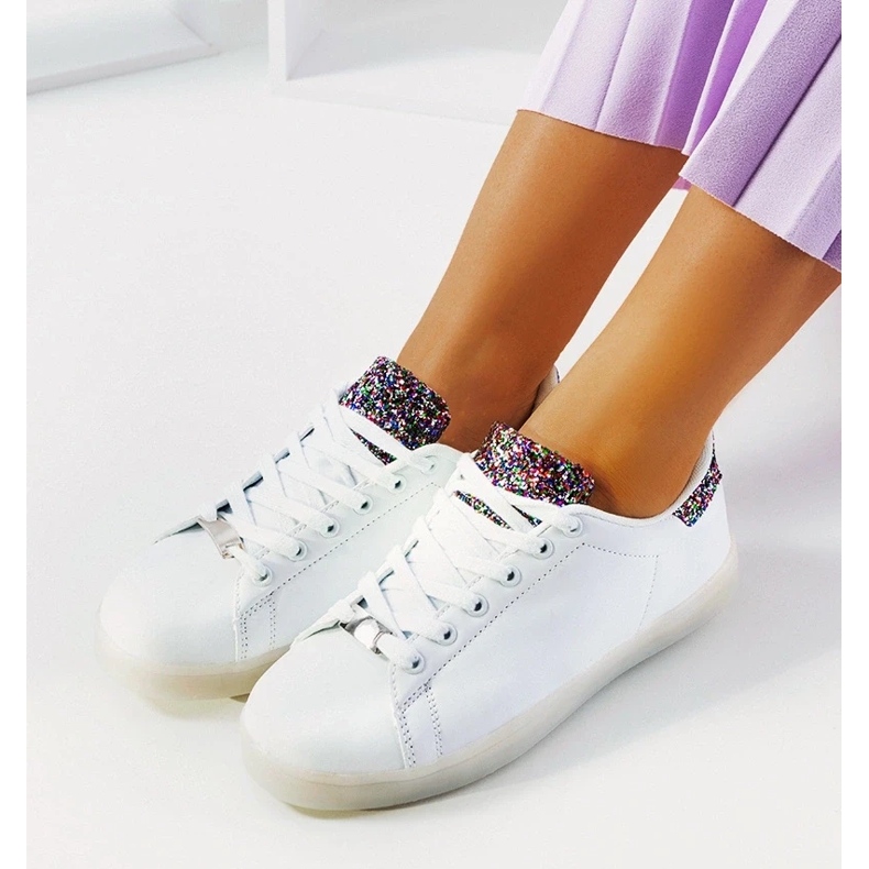 D/GMR Weiße Turnschuhe mit Alfaro-LEDs 1