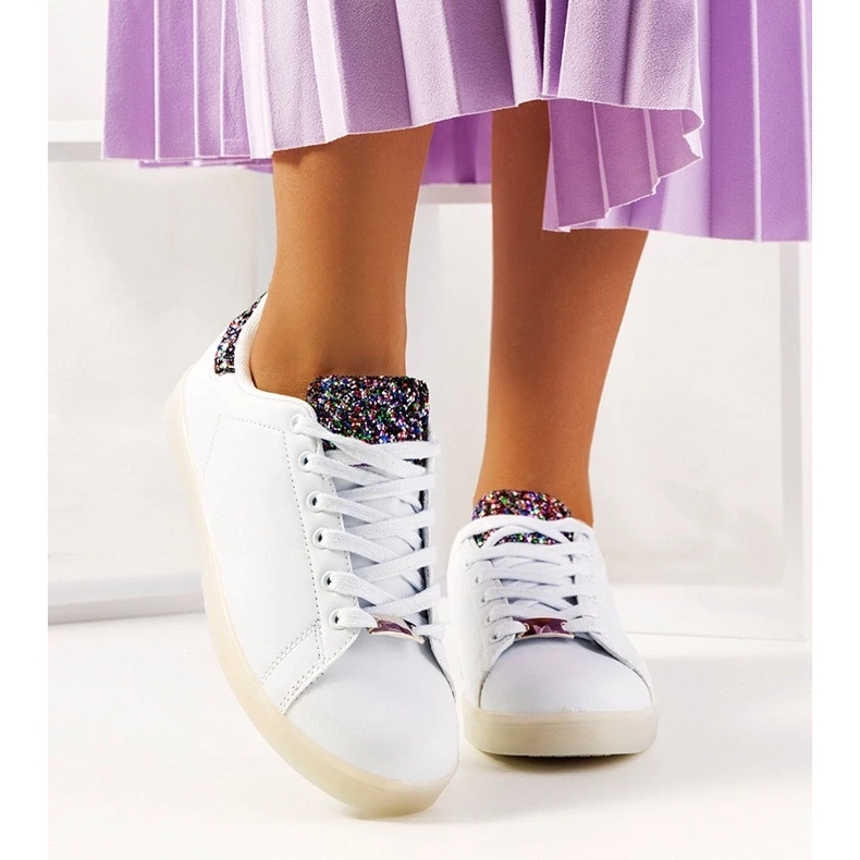 D/GMR Weiße Turnschuhe mit Alfaro-LEDs 2