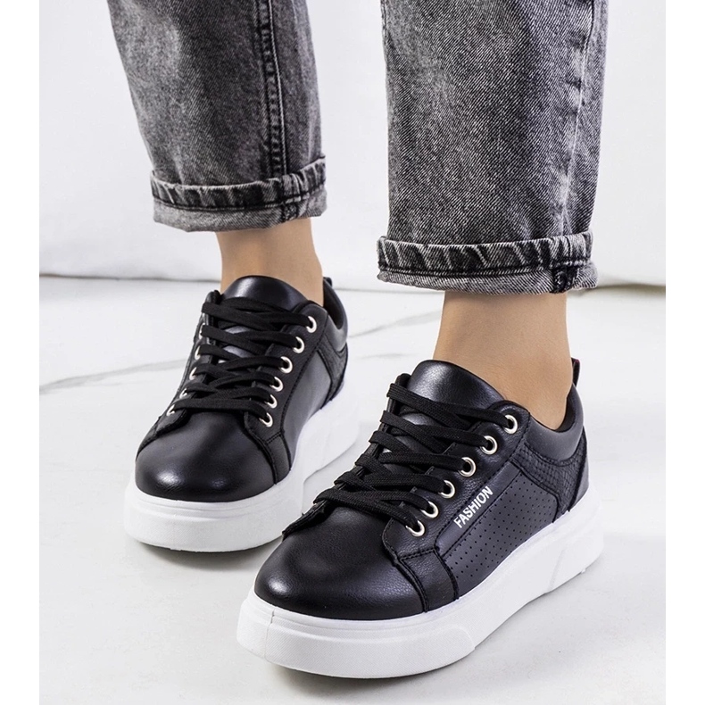 D/GMR Schwarze Turnschuhe auf dicker Louisiana-Sohle 1