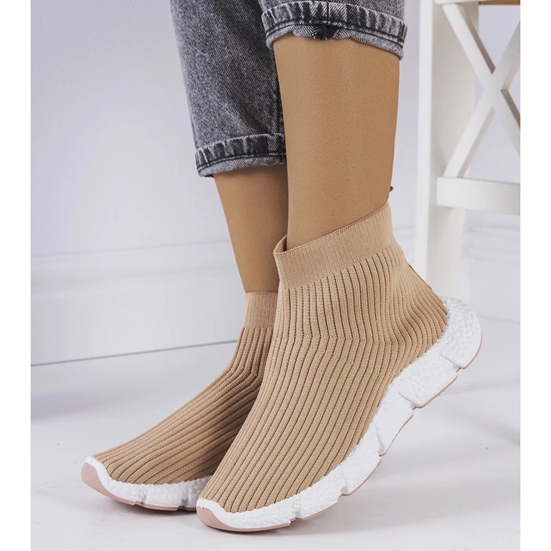 D/GMR Beige Turnschuhe von Tenby 2