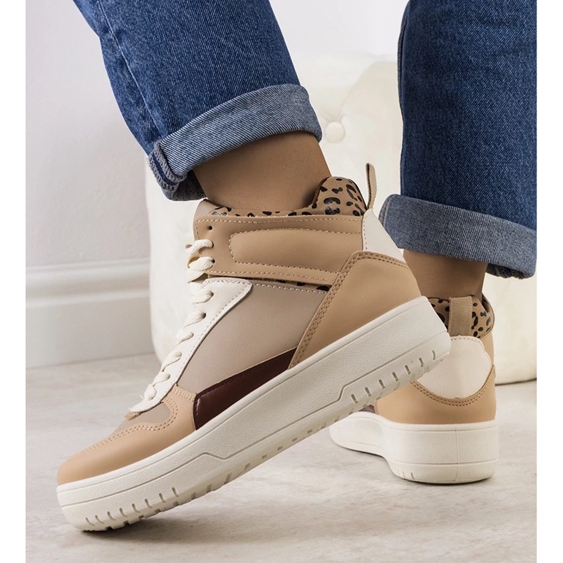 D/GMR Knöchelhohe Adite-Sneaker in Beige 1