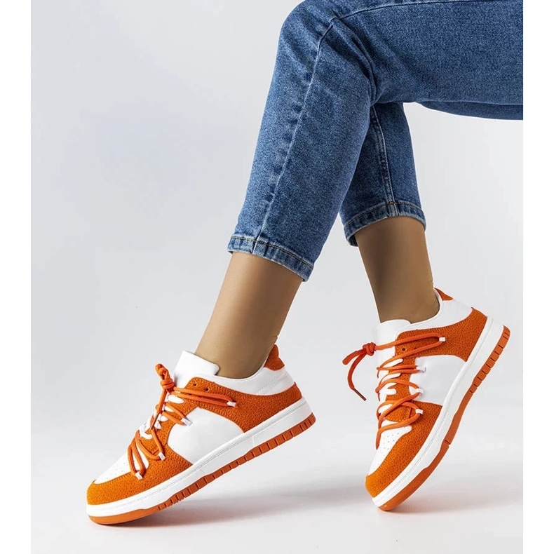 D/GMR Orange Sneaker mit kombinierten Materialien von Hila 2