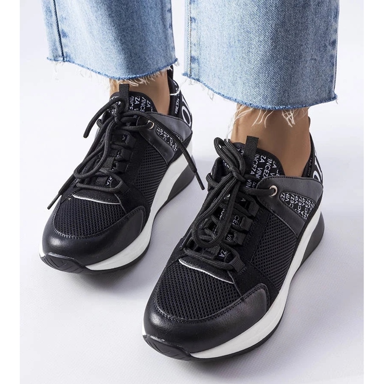 D/GMR Schwarz -Weiß -Turnschuhe Vinceza 2