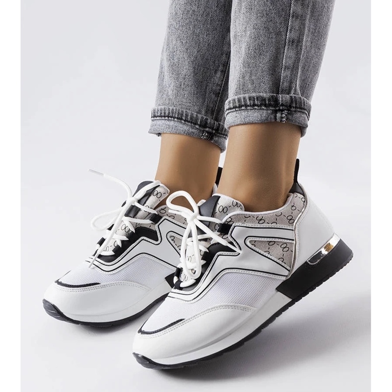 D/GMR Weiße Sneaker mit goldenen Elementen von Bedord 2