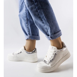 D/GMR Nelma-Sneaker aus weißem Öko-Leder 2