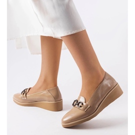 D/GMR Beige lackierte Keil-Loafer von Erin 2