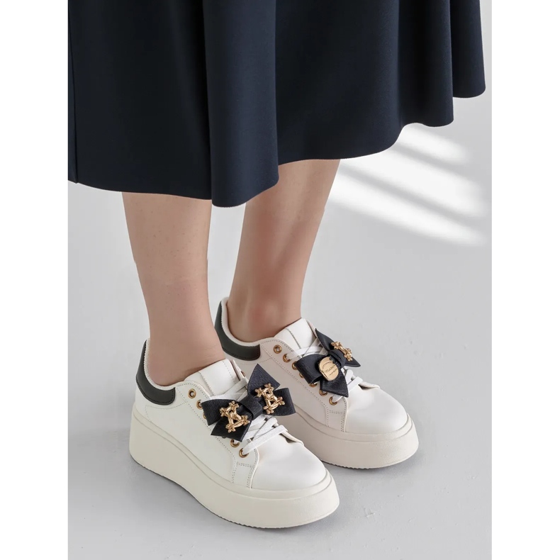 Frauen -Turnschuhe schwarz Charme 1