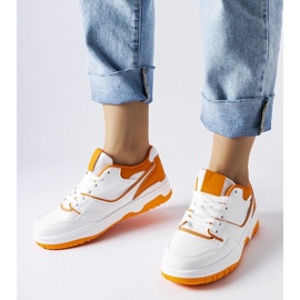 D/GMR Weiße und orangefarbene Barrette-Sneaker 1