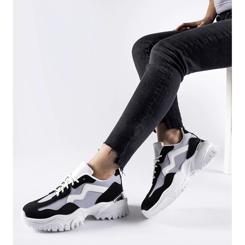 D/GMR Schwarze und graue, massive Gironic-Sneaker 2