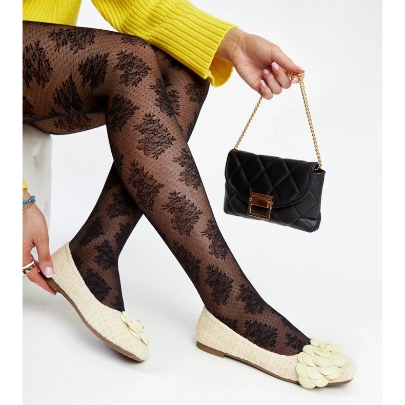 D/GMR Gelbe Ballerinas mit dekorativer Mateja-Blume 2