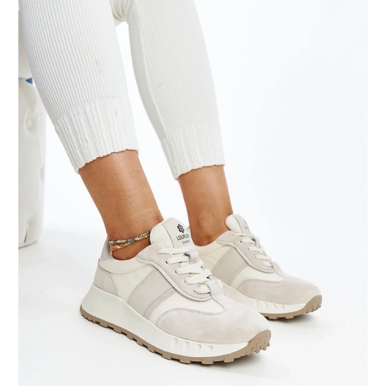 Graue Ledersneaker von Nahas 2