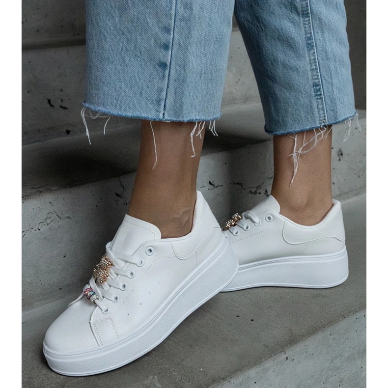 D/CEO Weiße Plateau-Sneaker, verziert mit einem Mavien-Teddybären 1