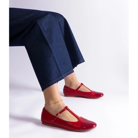 D/CEO Rote Ballerinas mit Lackspitze und Gloriana-Schnalle 2