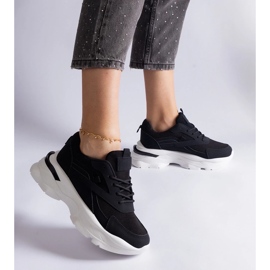 D/CEO Schwarze Sneaker mit dickerer Sohle von Guerrera 1