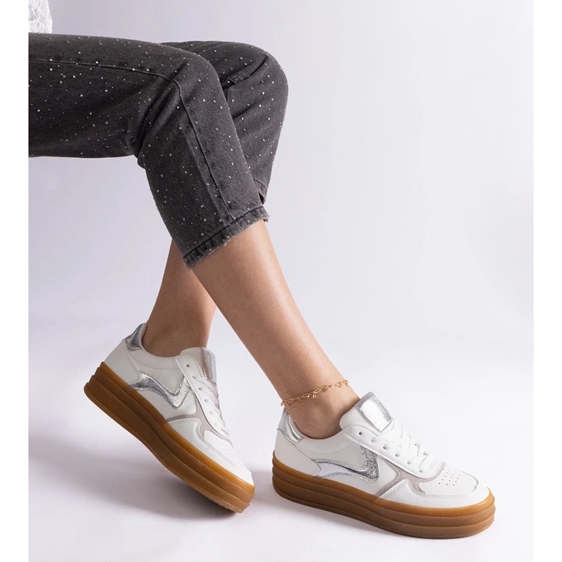 D/CEO Weiße und silberne Sneakers mit einer Quica-Gummisohle 2