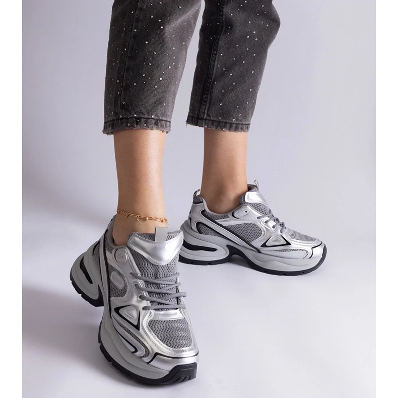 D/CEO Silberne Sneaker mit massiver Adom-Sohle 1