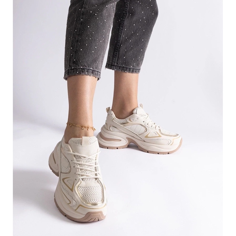 D/CEO Beigefarbene Sneaker mit massiver Adom-Sohle 1