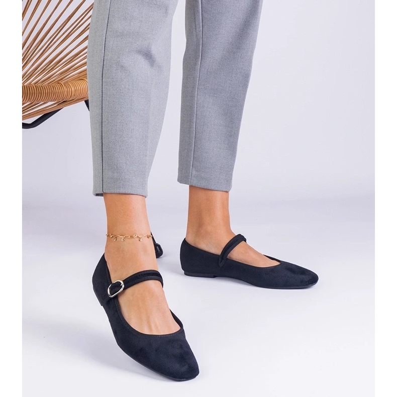 D/CEO Schwarze Ballerinas mit einem Gummiband und einer quadratischen Nase Averina 1