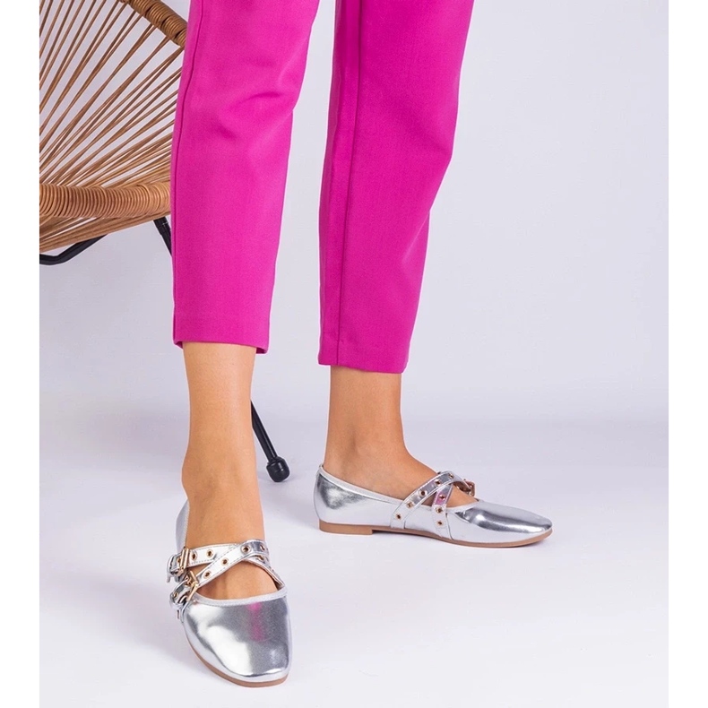 D/CEO Silber Eco -Leder -Ballerinas mit Emmarino -Schnallen dekoriert silber- 2