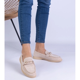 Beige Openwork Ekozamzamowe -Ladung mit einer goldenen Dekoration 1