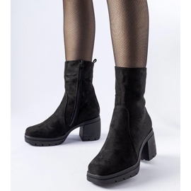 D/CEO Schwarze Stiefel auf dem Öko-Eco-Zamsz Agordino Post mit Knöchel 1