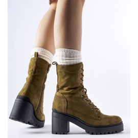 D/CEO Grüne isolierte Stiefel mit niedrigem Absatz von Cotti 2