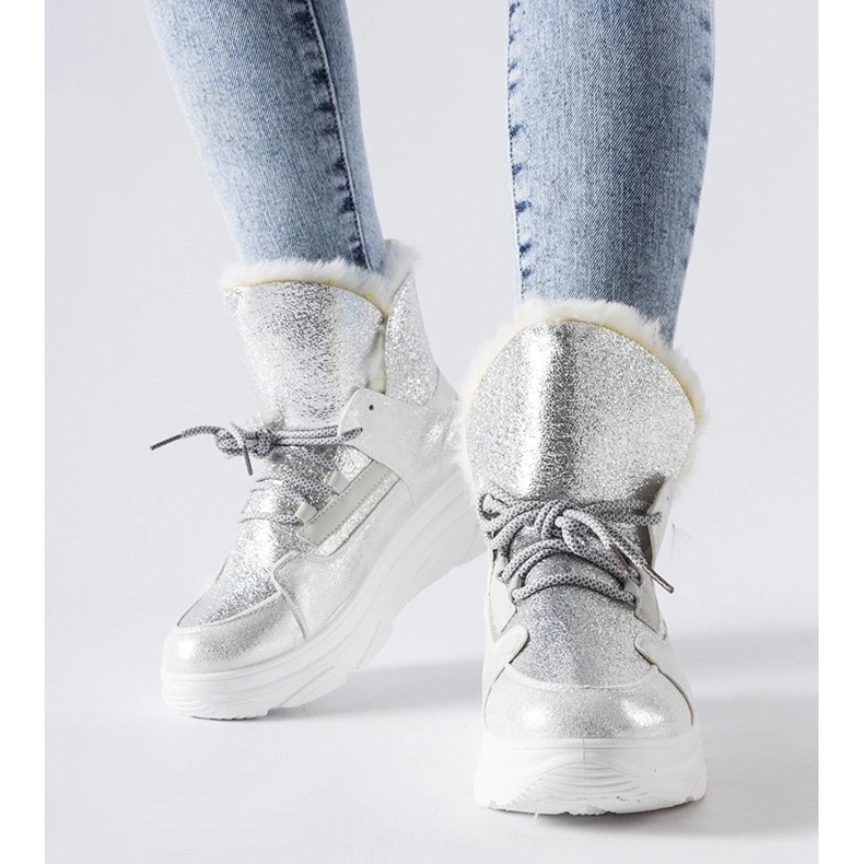 D/CEO Weiße und silberne isolierte Stringer-Schneestiefel 2