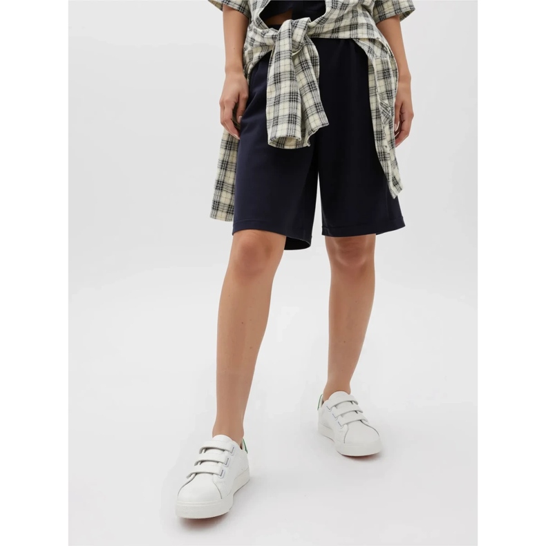 Verta -grüne Sneaker von Frauen 2