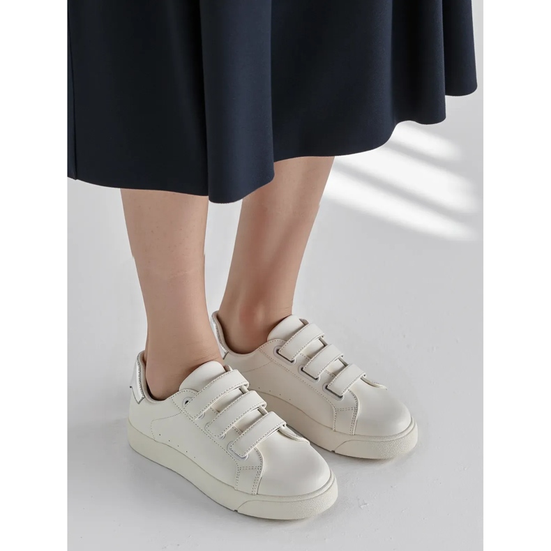 Verta graue Sneaker von Frauen 2