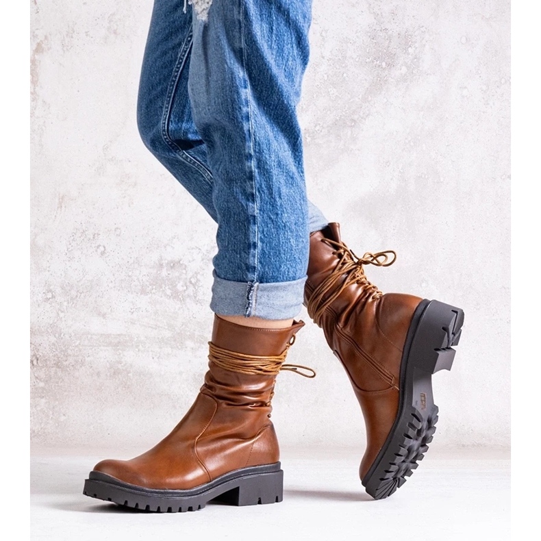 D/CEO Braune Stiefeletten aus Sahera-Faux-Wildleder 1