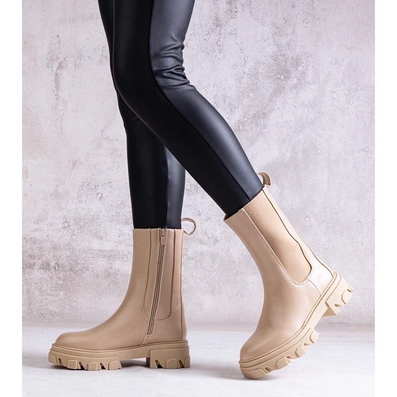 D/CEO Beigefarbene hohe Stiefeletten aus Manera-Faux-Wildleder 1