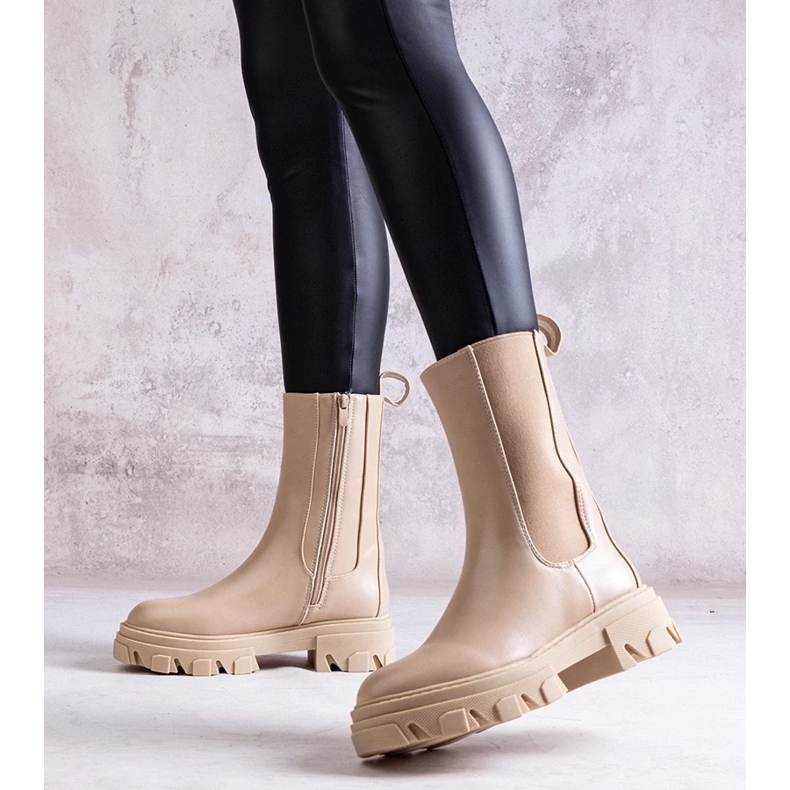 D/CEO Beigefarbene hohe Stiefeletten aus Manera-Faux-Wildleder 2