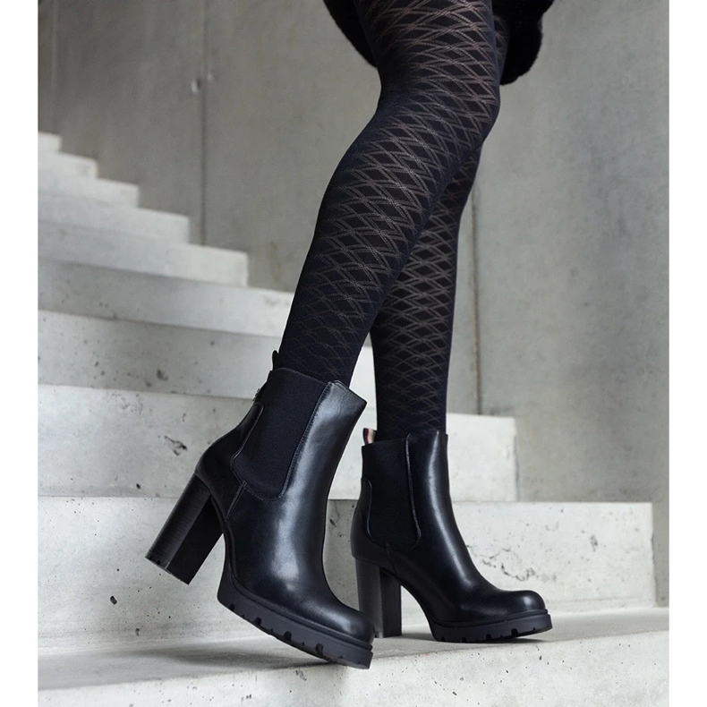 D/CEO Schwarze Slip-On-Stiefeletten aus Motena-Faux-Wildleder 2