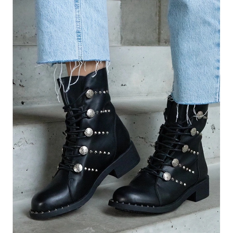 D/CEO Schwarze Schnürstiefeletten verziert mit Elea-Nieten 2