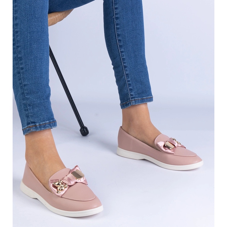 Pink -Slipper mit einem Bug und einem goldenen Teddybär dekoriert rosa 1