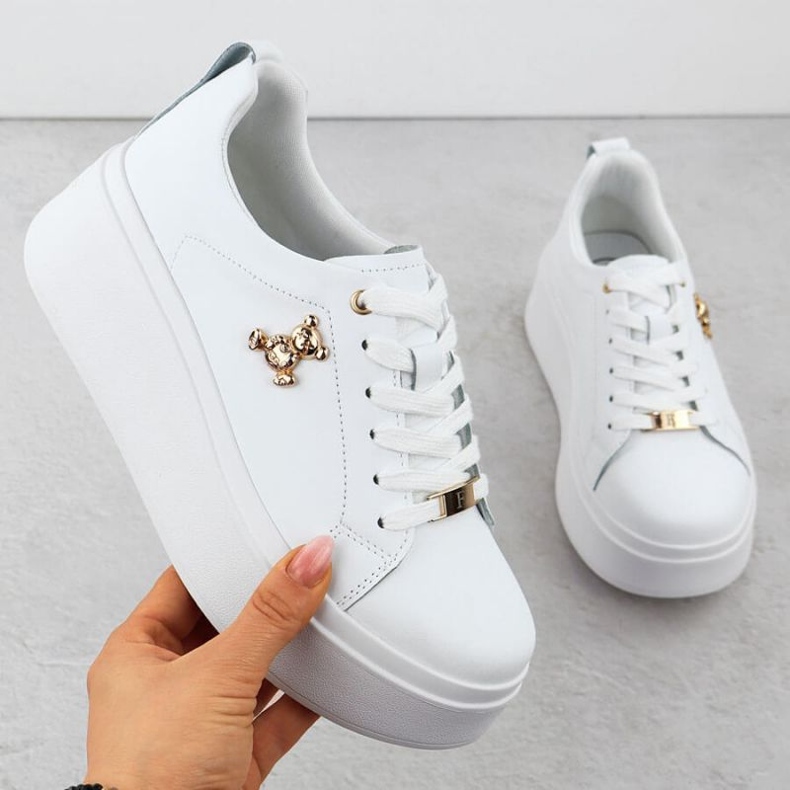 Schuhe auf der Filippo Paw593 -Plattform mit einem Teddybär weiß 1