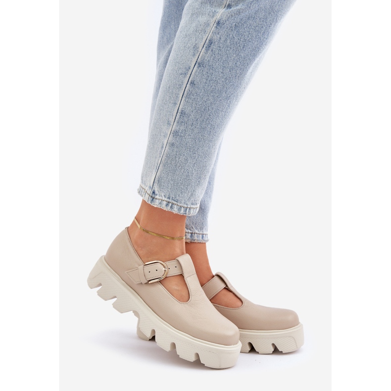 Lederschuhe mit einer Zazoo -Schnalle 20183 Beige 1