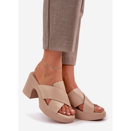 Lightwear Flip -Flops auf dem Öko -Lederpfosten beige 1